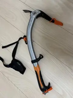 2025年最新】PETZL charlet ピッケルの人気アイテム - メルカリ