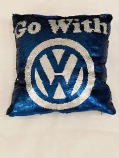 VWロゴ スパンコールクッション 30cm