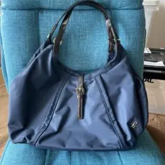 ショルダーバッグ