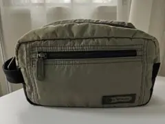 Item thumbnail for item 60bf29fa-afd4-41d2-86c3-971df79bd763