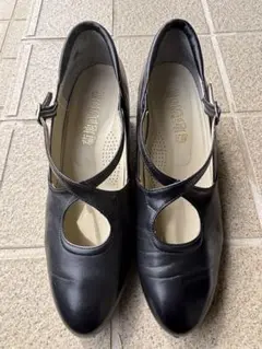 菊池武男の靴　コンフォート　3E 黒 レザー ストラップ付き ヒール5cm 2025年最新】菊池武男の靴の人気アイテム - メルカリ