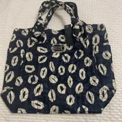 新品タグ付き　MARC BY MARC JACOBS リッププリントバッグ