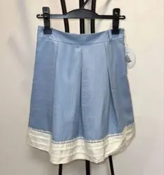 パターンフィオナ　パステルブルー　花刺繍　プリーツスカート　新品未使用　タグ付き