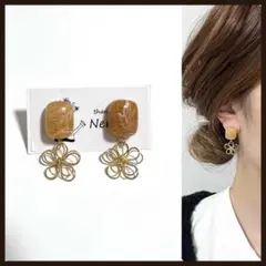 Item thumbnail for item dccfb57e-0ccf-4796-9933-c532e162fb3e