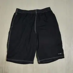 ブラック ハーフパンツ
