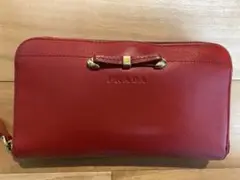 PRADA♡リボン長財布
