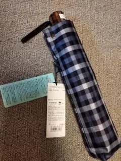 美品未使用タグ付き　Aquascutum 晴雨兼用長傘　チェック柄　紳士　メンズ 美品未使用タグ付き Aquascutum 晴雨兼用長傘 チェック柄 紳士