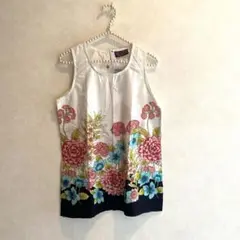 最終お値下げ⭐️未使用品⭐️マライカ　アジアン　エスニック　花柄トップス