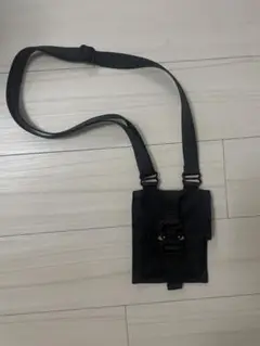 デフィーバッグ DEFYショルダーバッグ サコッシュ