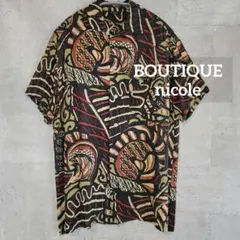BOUTIQUE nicole ブティックニコル　半袖ブラウス 　総柄　透け感