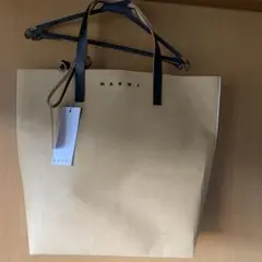 マルニ MARNI サンプルセルロース トートバッグ 未使用