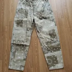 ペイズリー柄パンツ　Lサイズ