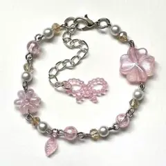 Item thumbnail for item 7f084a17-303d-4523-815f-0e15bf88cf46