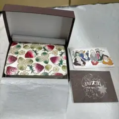 【未使用✨】文庫屋大関　箱まち小銭入れ　かわいい　いちご柄 文庫屋「大関」 いちご 箱まち小銭入れ［t］