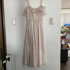 マーキュリーデュオ　オールインワン　オフショル　花柄