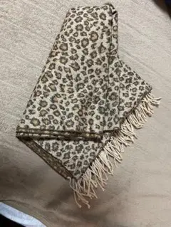 ヒョウ柄ストール