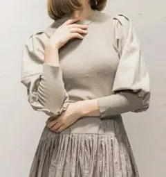 ロートレアモンデュクラス　 パフスリーブ ニットトップス