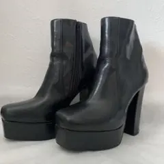 【今から1時間限定価格】ショートブーツ(ブラック)