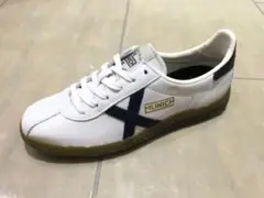 定価18,700円 EUR42 munich barru suede