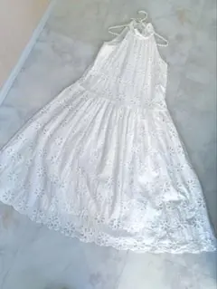 ロングワンピース　ノースリーブ