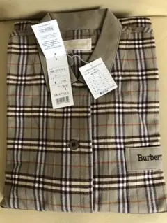 訳ありBurberryパジャマ新品タグ付きホースマークMサイズ 訳ありBurberryパジャマ新品タグ付きホースマークMサイズ 訳あり