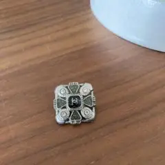 シャネル ボタン