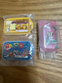 サンリオ　ラブandベリー　ガチャガチャ