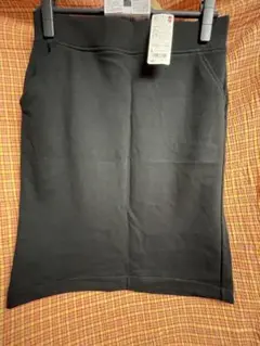 UNIQLO ブラック タイトスカート Lサイズ