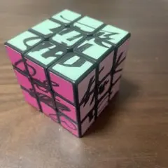 ちゃくら　サイン入りルービックキューブ