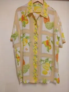 フルーツ柄 半袖シャツ