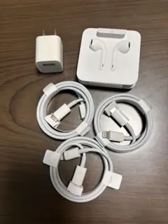 iPhoneケーブル類