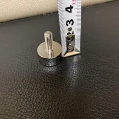 テーブルの脚