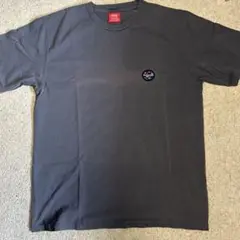 Paragraph ダークグレー Tシャツ