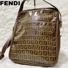 ✨激レア✨美品✨FENDI フェンディ ショルダーバック ズッカ サコッシュ