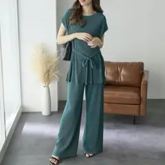 【M】マーブルワルツ　パンツセットアップ　プリーツ　ウエストリボン　細見え