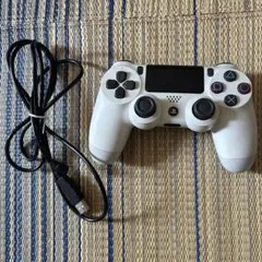 PS4 コントローラー　白
