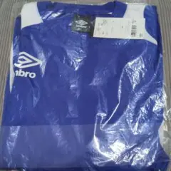 umbro プラクティスシャツ　XO　新品未使用　サッカーシャツ　フットサル