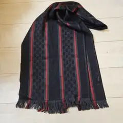 GUCCI ストール　シルクの光沢&ウールでほっこり Amazon | [グッチ] シルク混 GG柄 正方形ストール（スカーフ