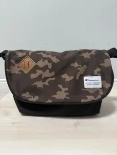 champion 迷彩 メッセンジャーナイロンバッグ