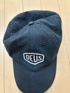 DEUS 黒 キャップ