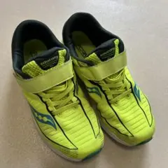 Saucony ネオンイエロー スニーカー 20.5cm