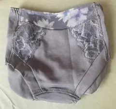 Item thumbnail for item 178a098e-0eda-4818-8862-ee43d9ce52f9