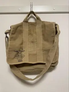 Item thumbnail for item 2fdd694a-45f5-4557-80f2-c359a5b1d16c