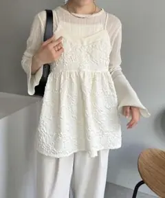 CAPRICIEUX LE'MAGE カプリシューレマージュ エンボスキャミ