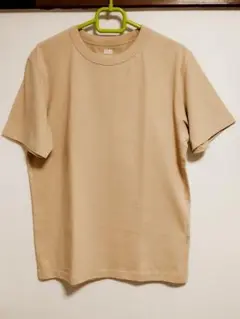 UNIQLO U 　新品タグ無しメンズ　ベージュ系 Tシャツ