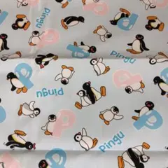 【新品】ピングー キャラクター プリント生地 110×50cm