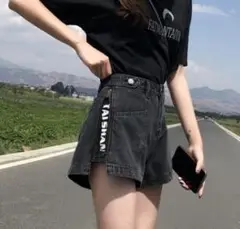 【残り僅か】ハイウエスト　ショートパンツ　デニム　英文字　Ｌ