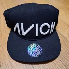 新品未使用　Avicii　キャップ　正規品　限定品　アヴィーチー　アビーチ　公式 限定モデル】Avicii公式キャップ