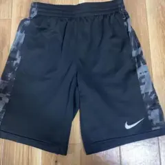NIKE ハーフパンツ