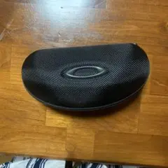 オークリー サングラスケースのみ